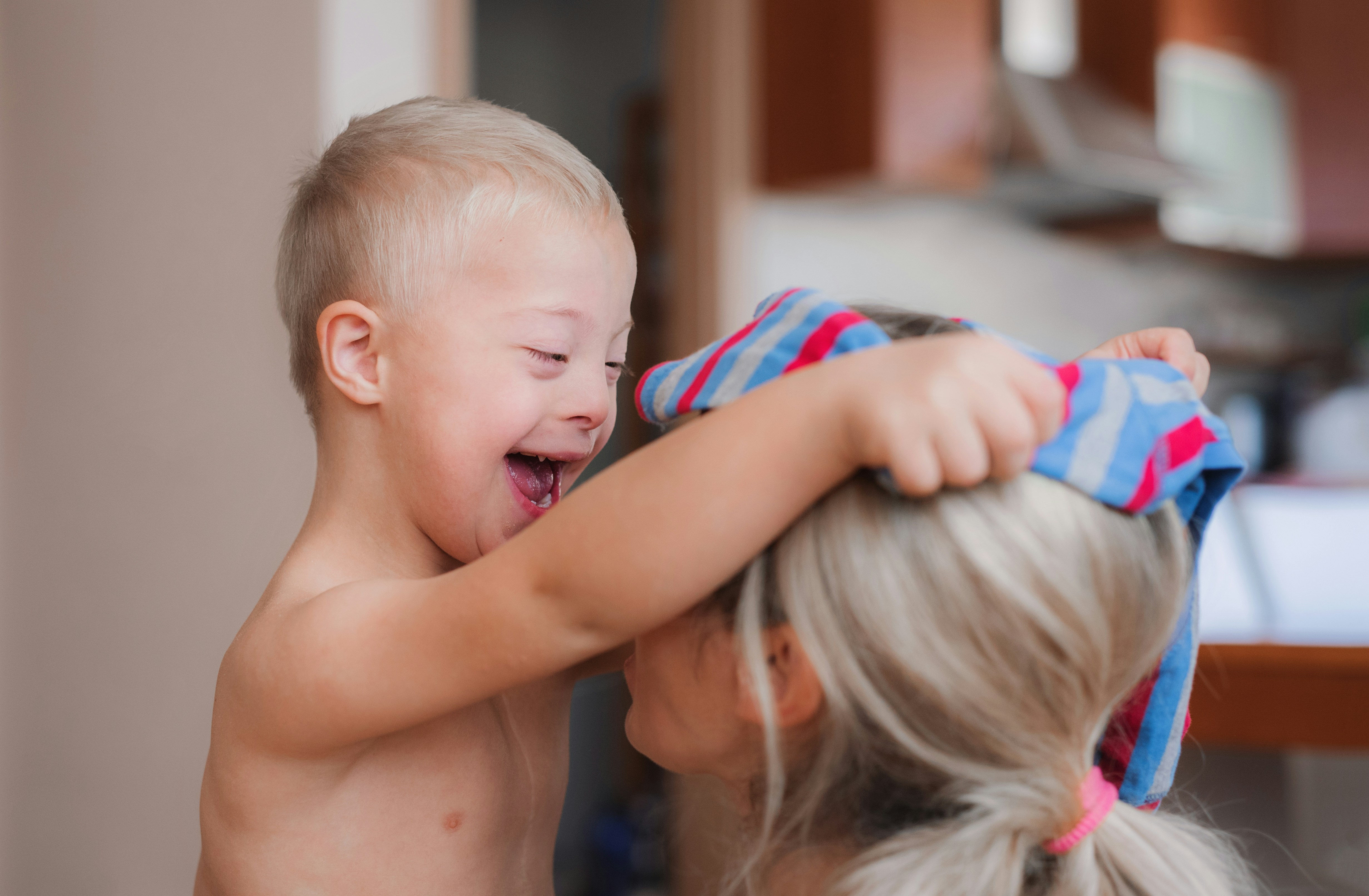 Kako prepoznati Downov sindrom u trudnoći i kod bebe te što očekivati nakon dijagnoze